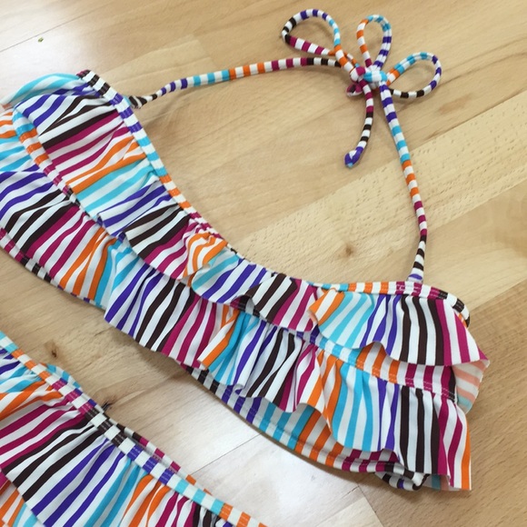 Two piece Candy stripe Bikini - Picture 2 of 4